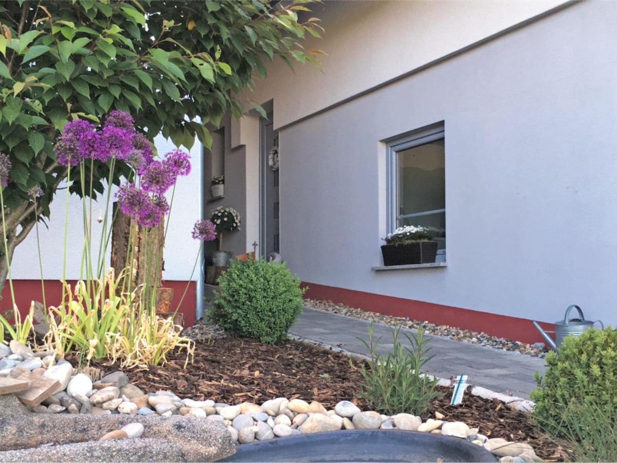 Modern Apartment In V Hl Near The Forest Vöhl エクステリア 写真